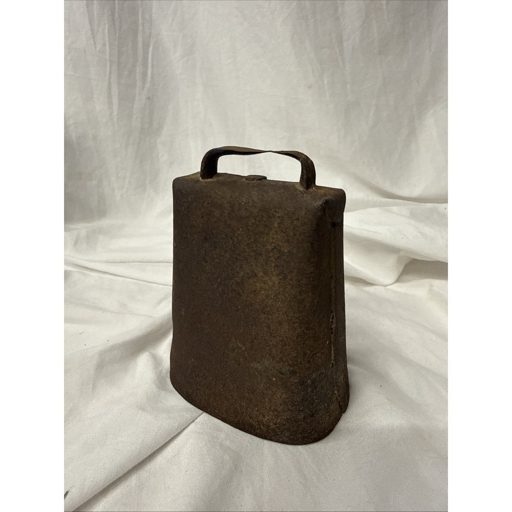 Antique Folded Metal Cow Bell Primitive Farmhouse Barn Decor Aged Patina Rust
